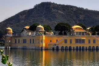 jaipur city palace