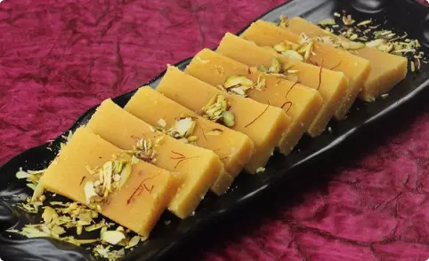 Mysore pak