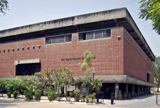 nehru science centre 