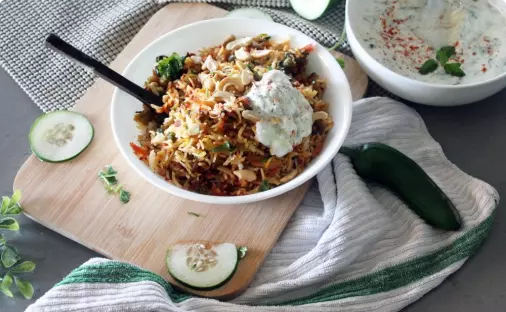 Yakhni Pulao